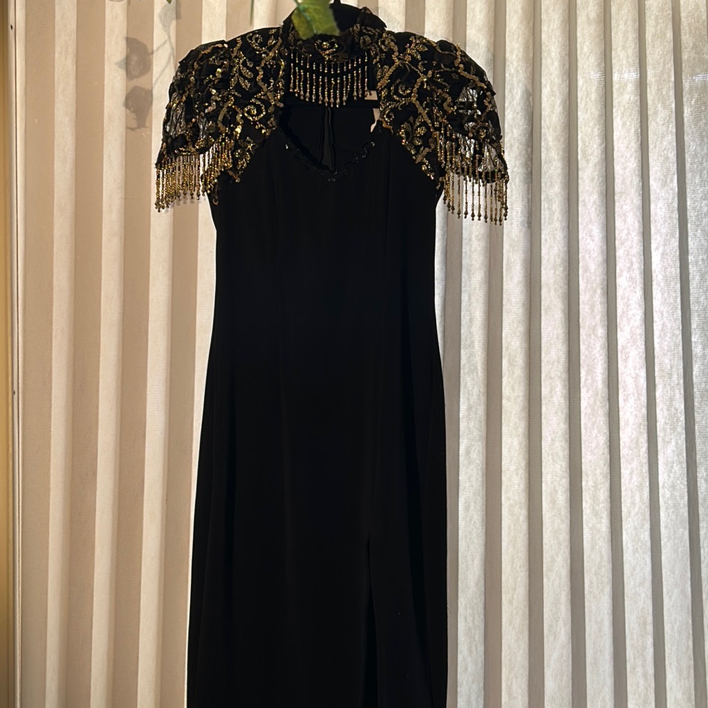 Vintage Black Beaded Collar Neck Shoulder Pads Split Thigh Dress